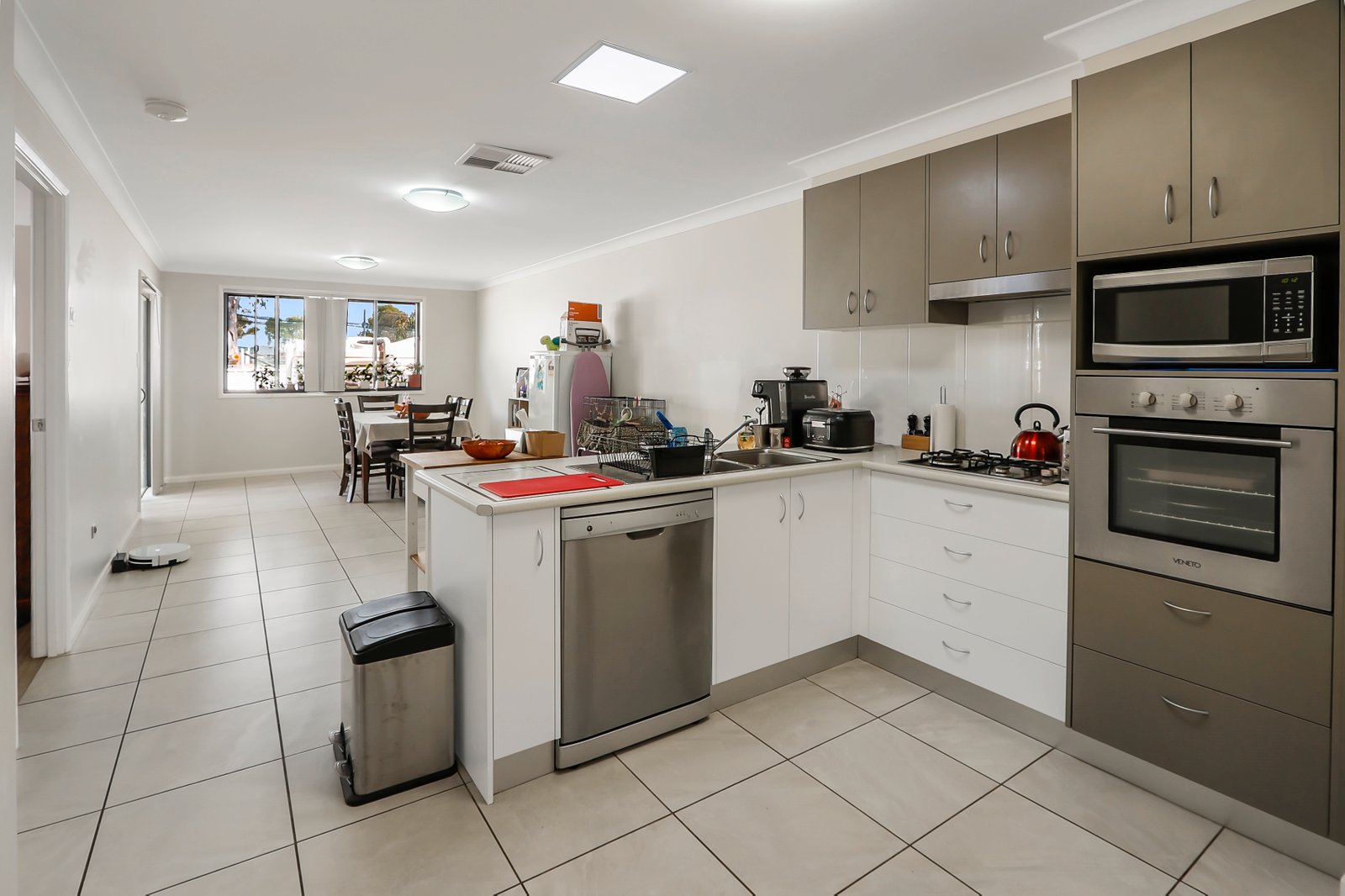 24A Lindsay Street TAMWORTH 8