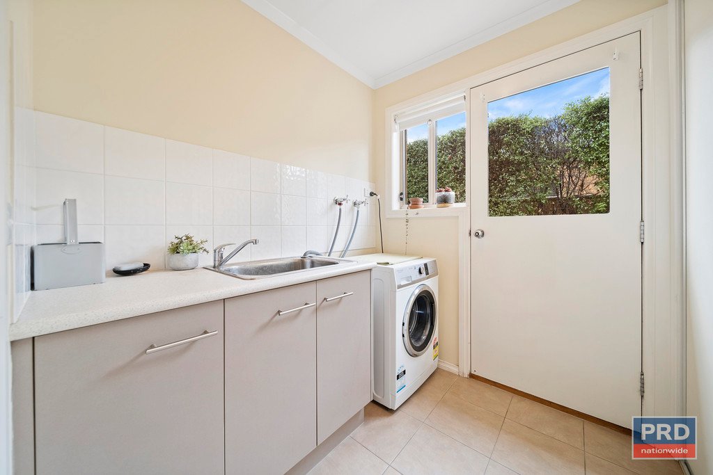 24a Nelson Street CALIFORNIA GULLY 8