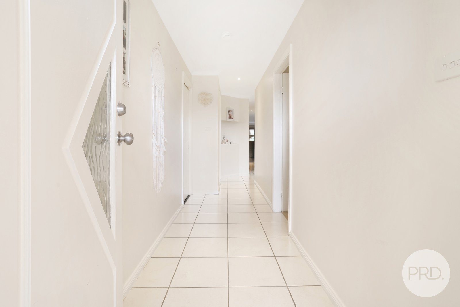 24A Nowland Crescent TAMWORTH 3