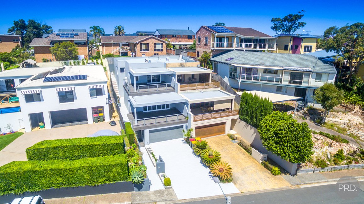 24a Scott Circuit SALAMANDER BAY 2
