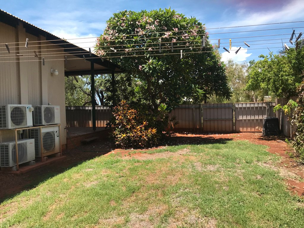 24A Smirnoff Place CABLE BEACH 16