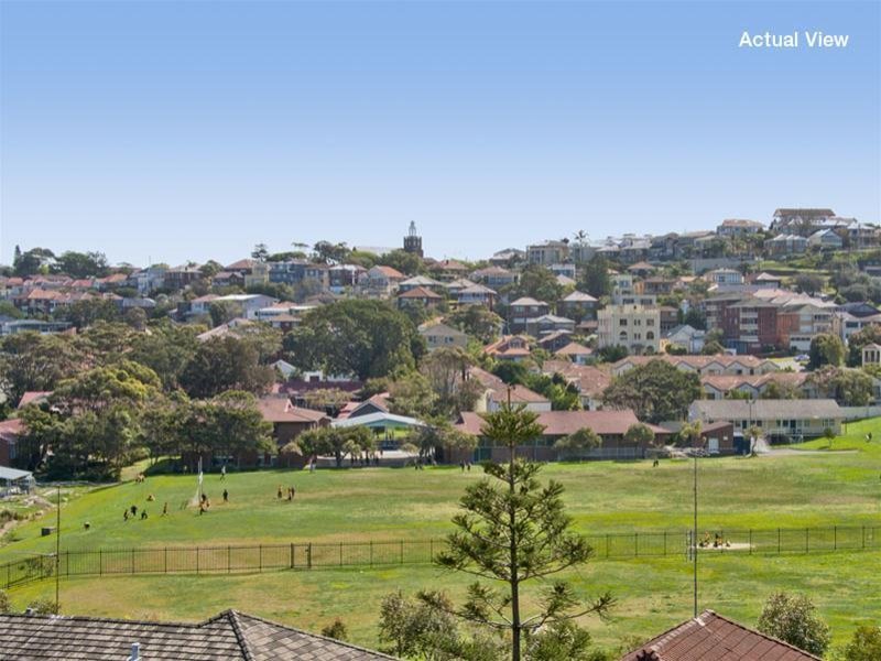 24A/16-20 Hereward Street MAROUBRA 7