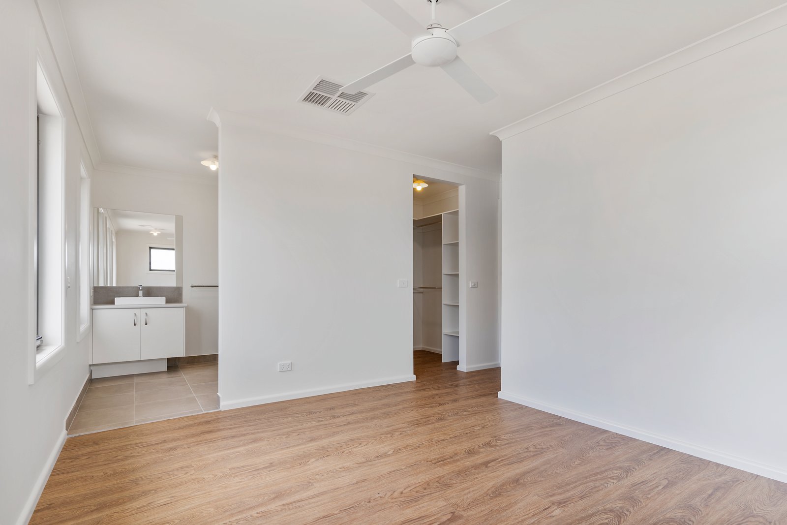 24B Holmes Road NORTH BENDIGO 5