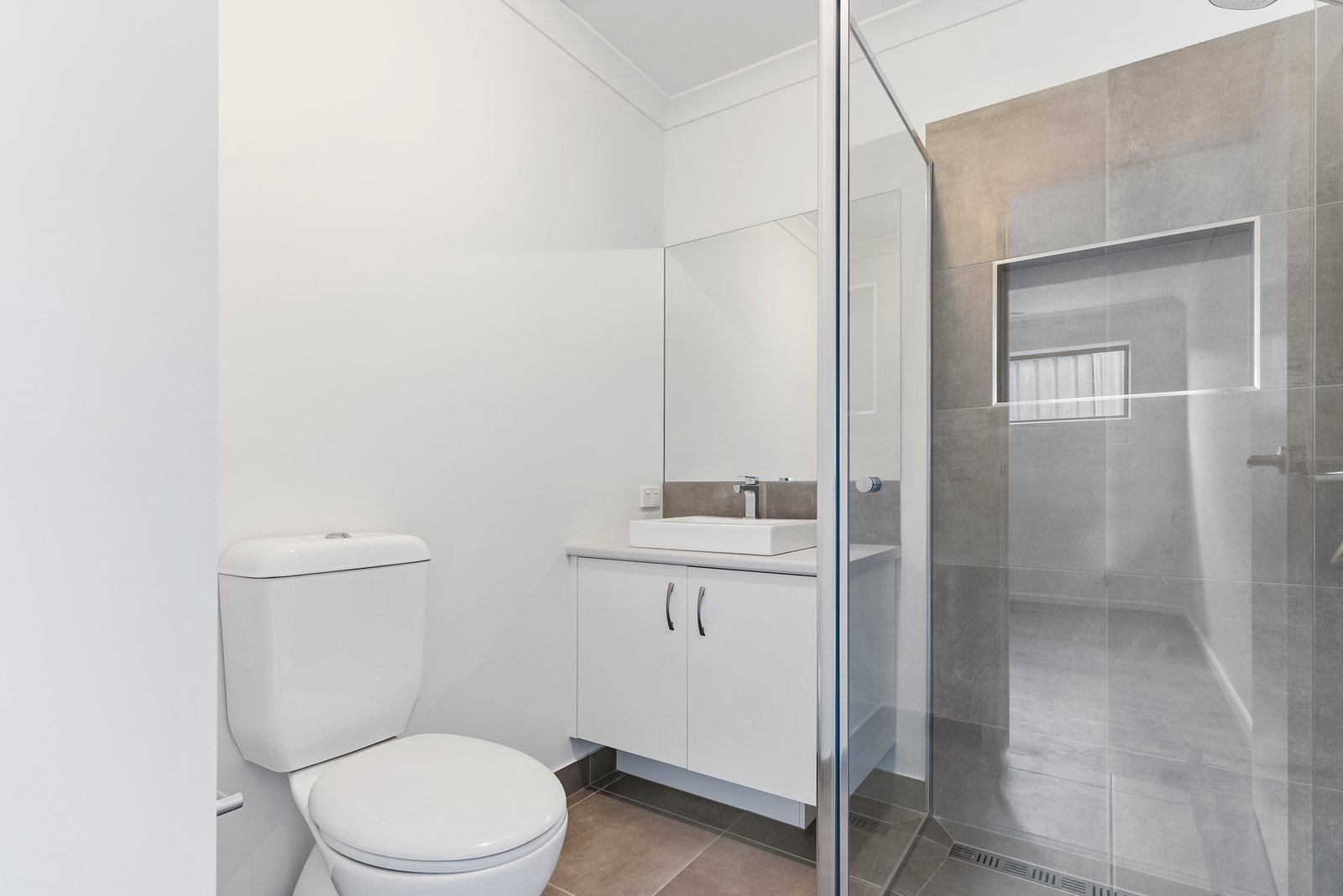 24B Holmes Road NORTH BENDIGO 8