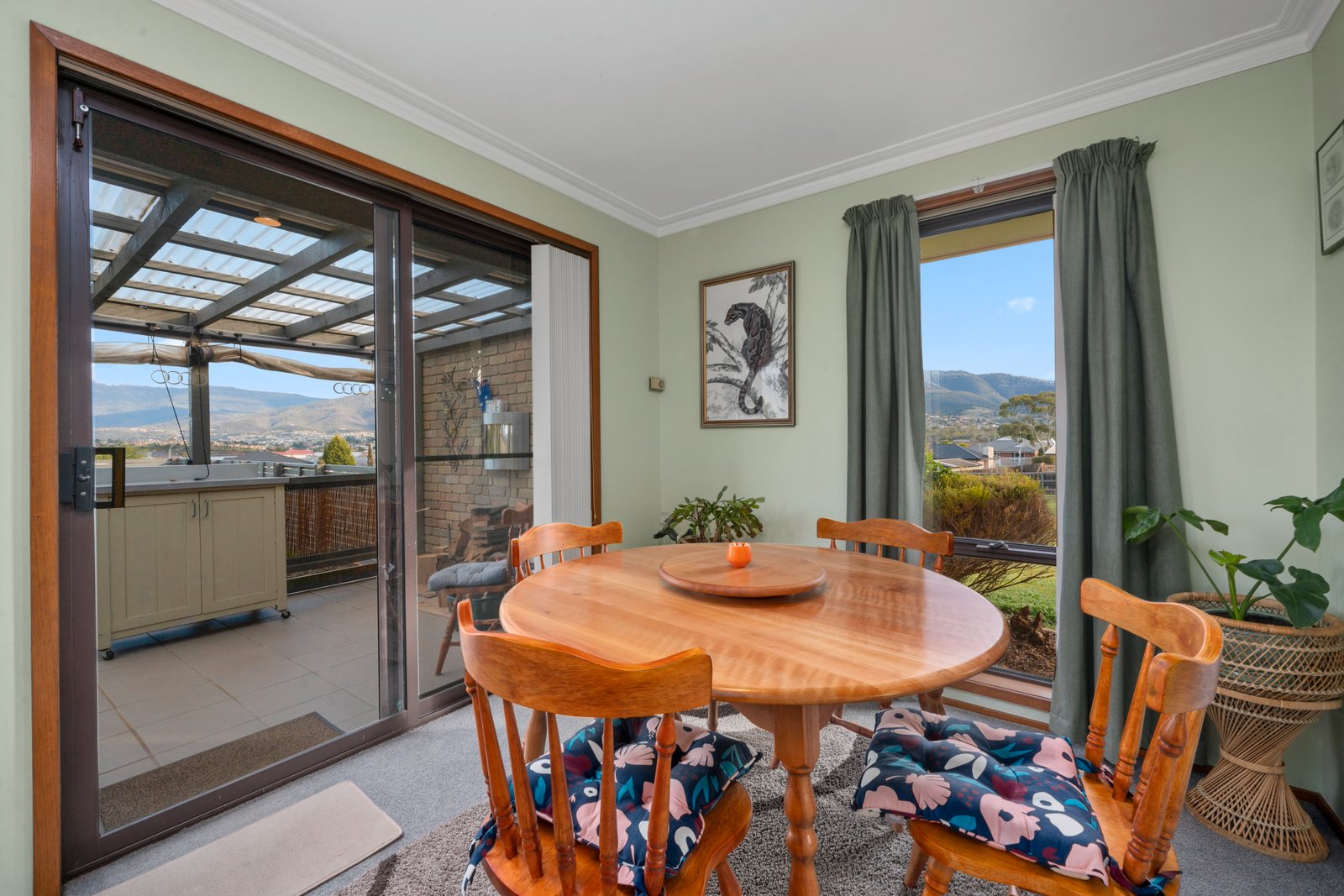 24B Jetty Road OLD BEACH 14