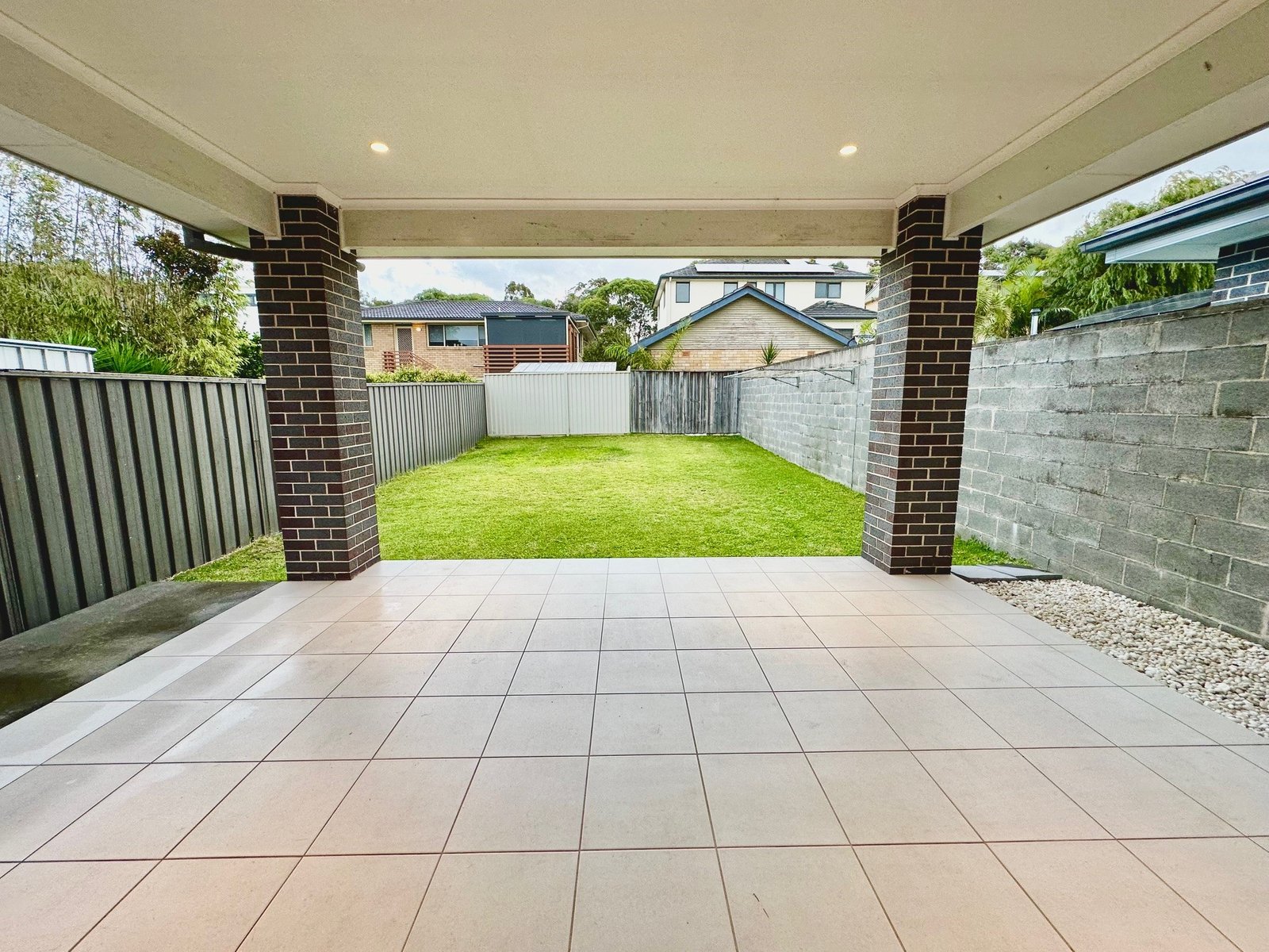 24B Lucas Avenue MALABAR 6