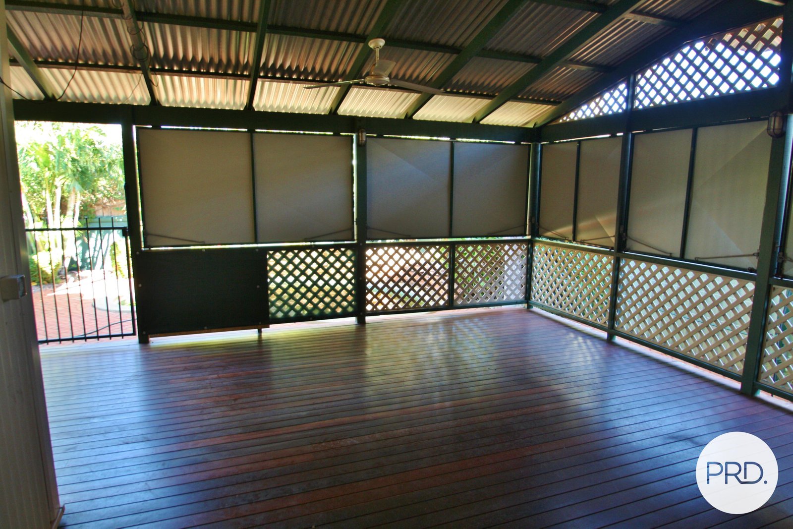 24b Smirnoff Place CABLE BEACH 18