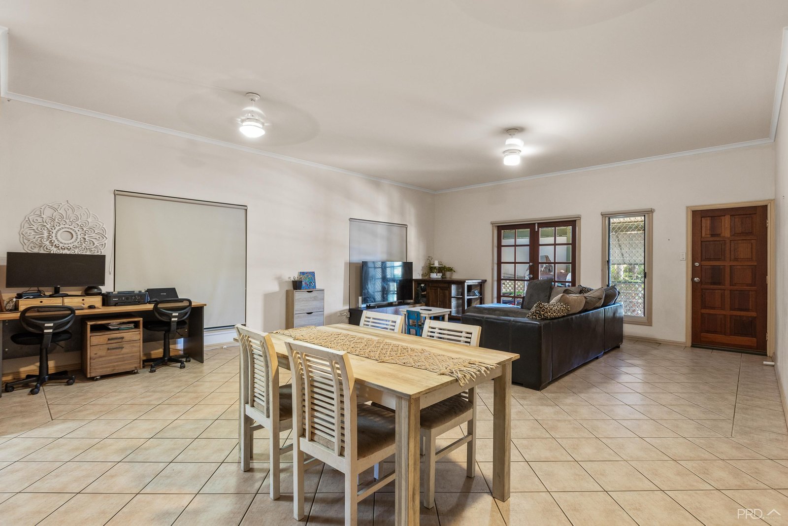 24b Smirnoff Place CABLE BEACH 9