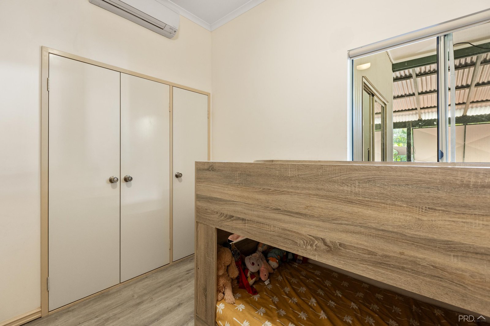 24b Smirnoff Place CABLE BEACH 16