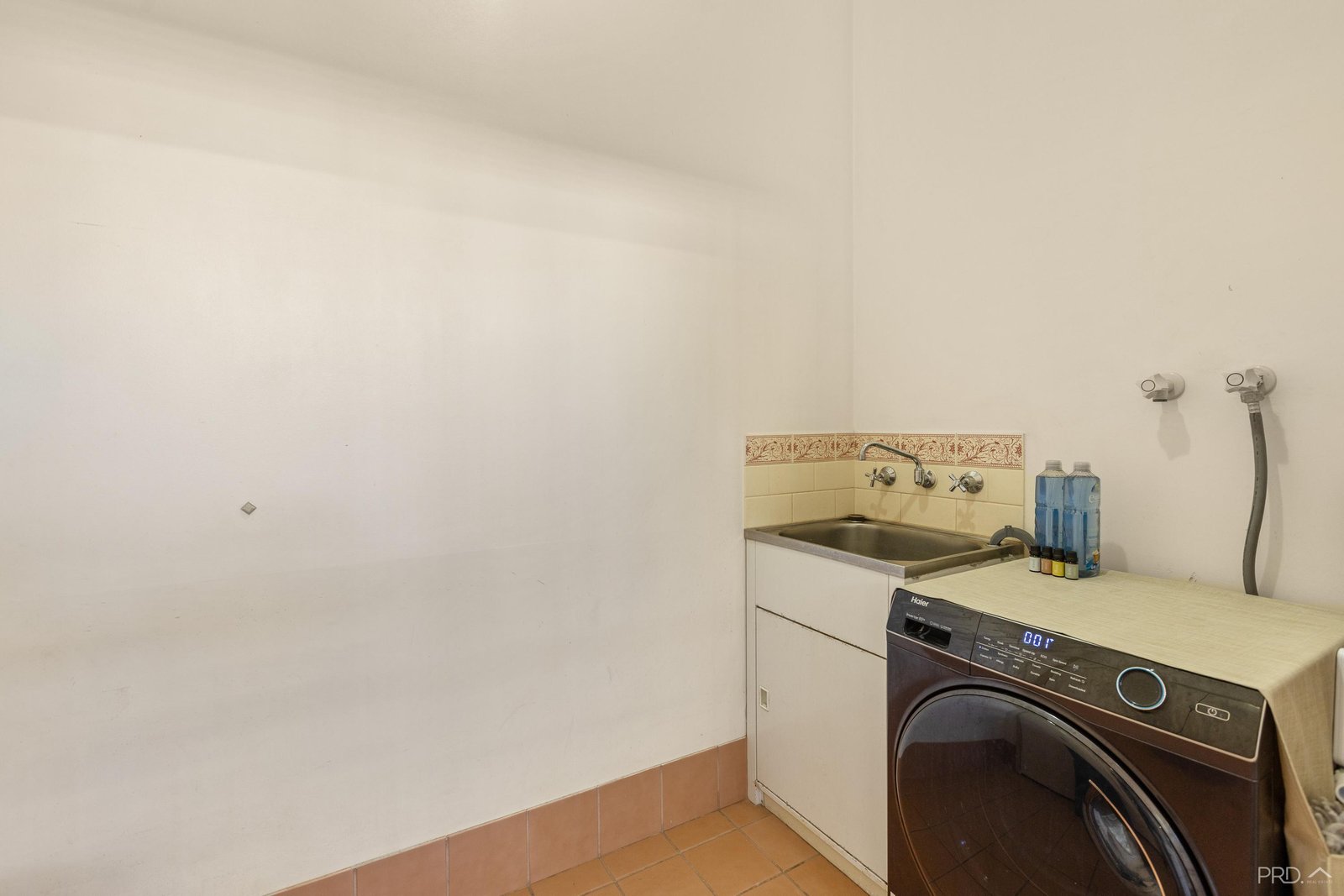 24b Smirnoff Place CABLE BEACH 25