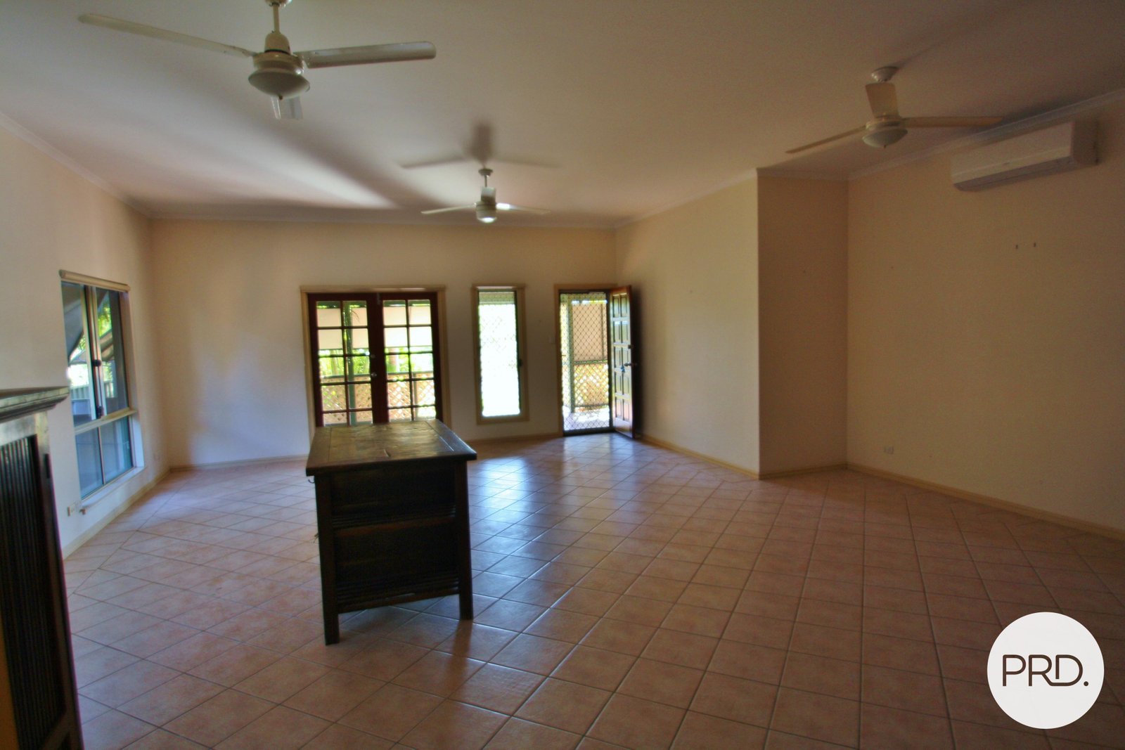 24b Smirnoff Place CABLE BEACH 5