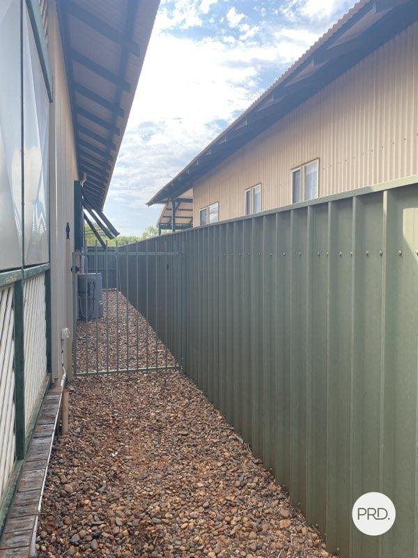 24b Smirnoff Place CABLE BEACH 19