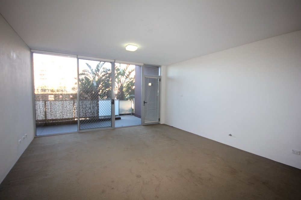 2/5-13 Lusty Street WOLLI CREEK 3