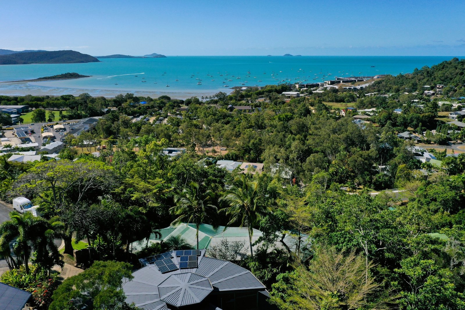 25-27 Woodwark Crescent CANNONVALE 3