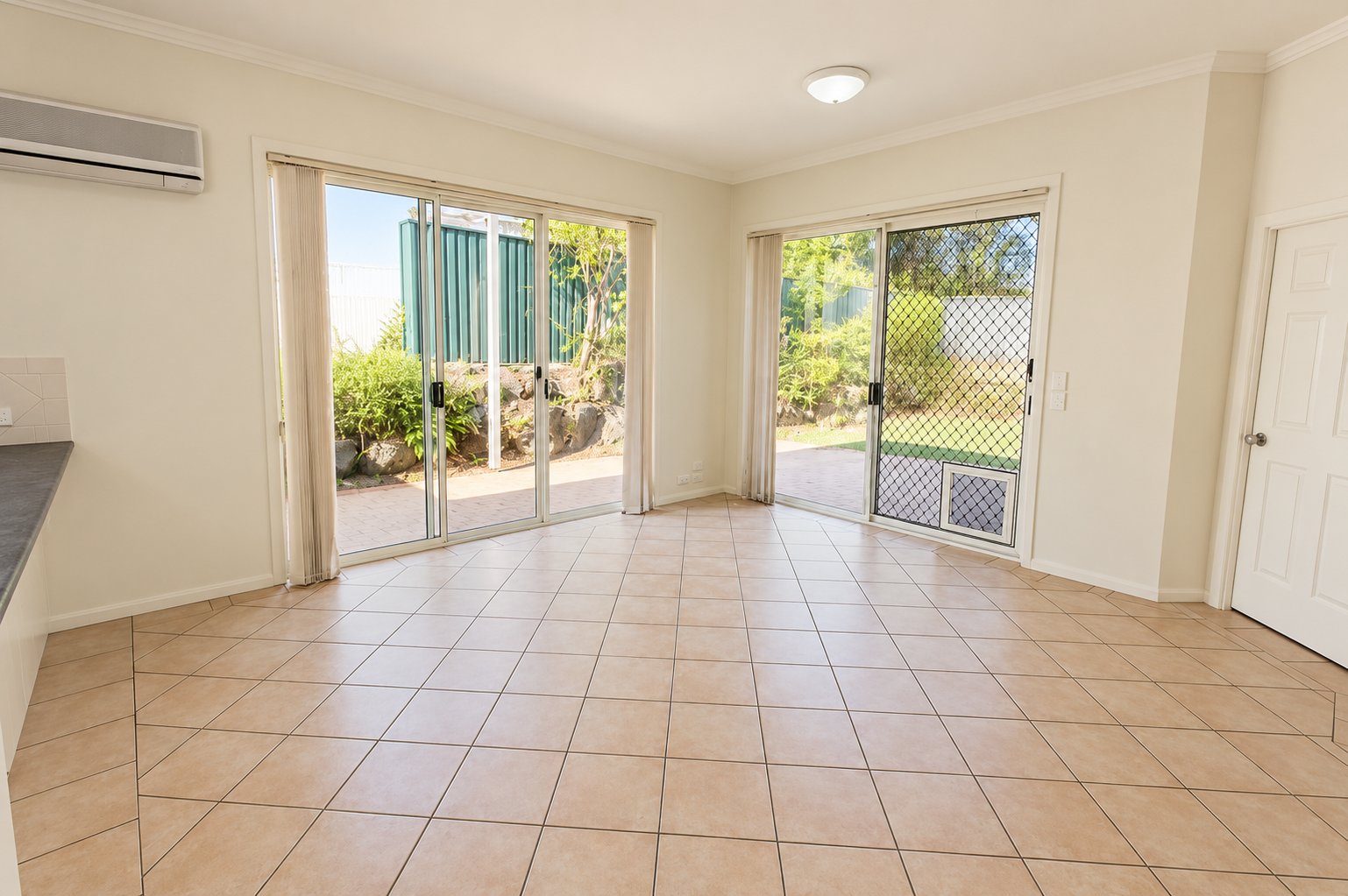 25 Abby Crescent ASHMORE 4