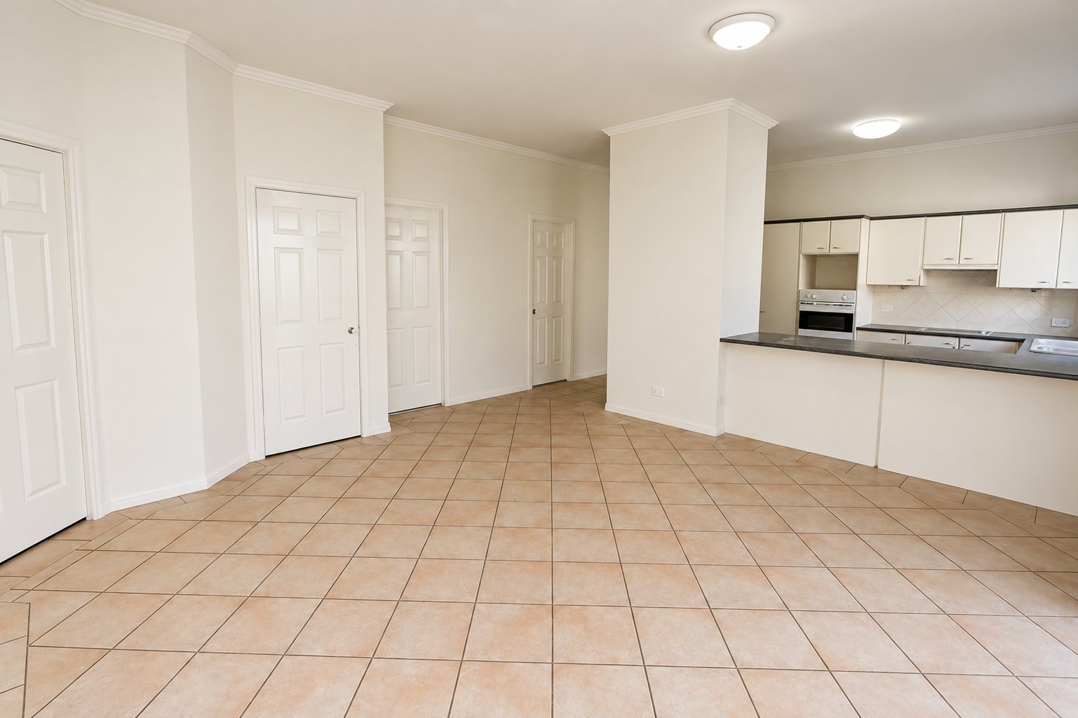 25 Abby Crescent ASHMORE 5