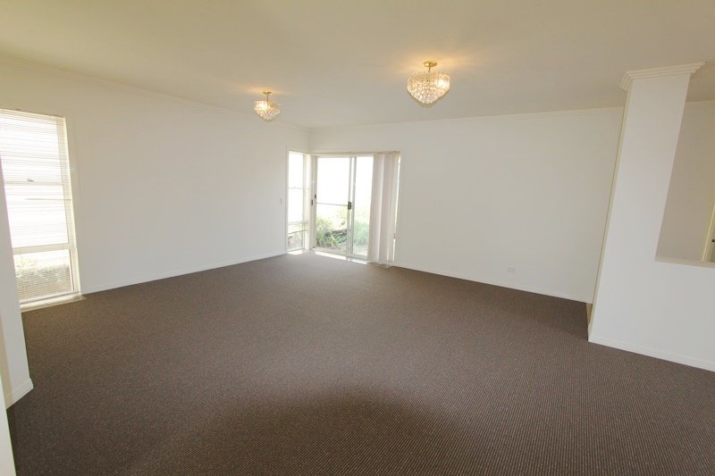 25 Abby Crescent ASHMORE 4