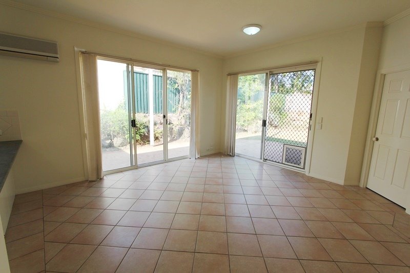 25 Abby Crescent ASHMORE 5