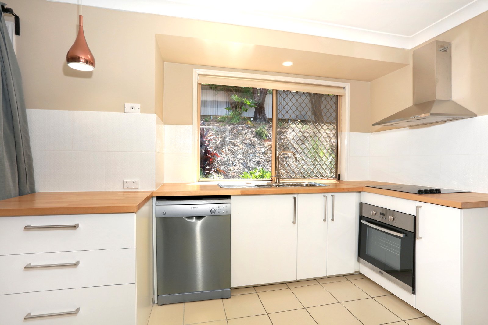 25 Alcott Court PARKWOOD 4