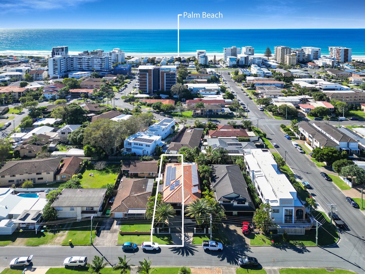 2/5 Alkira Avenue Palm Beach 34