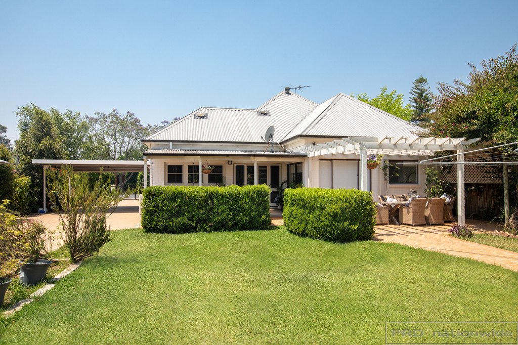 25 Allan Street LORN 6