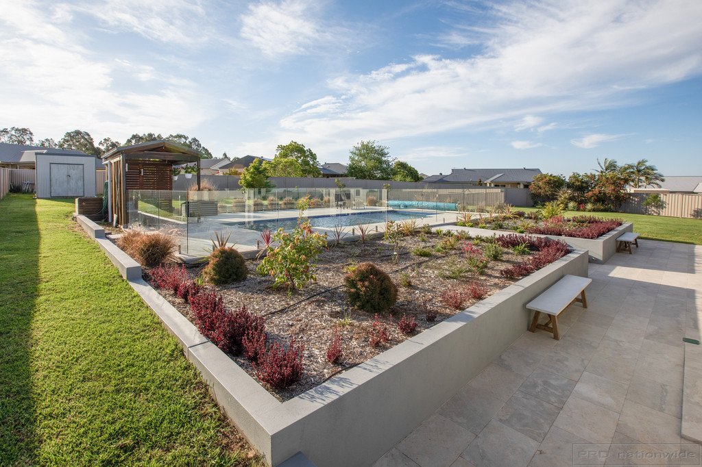 25 Alloway Circuit LARGS 14