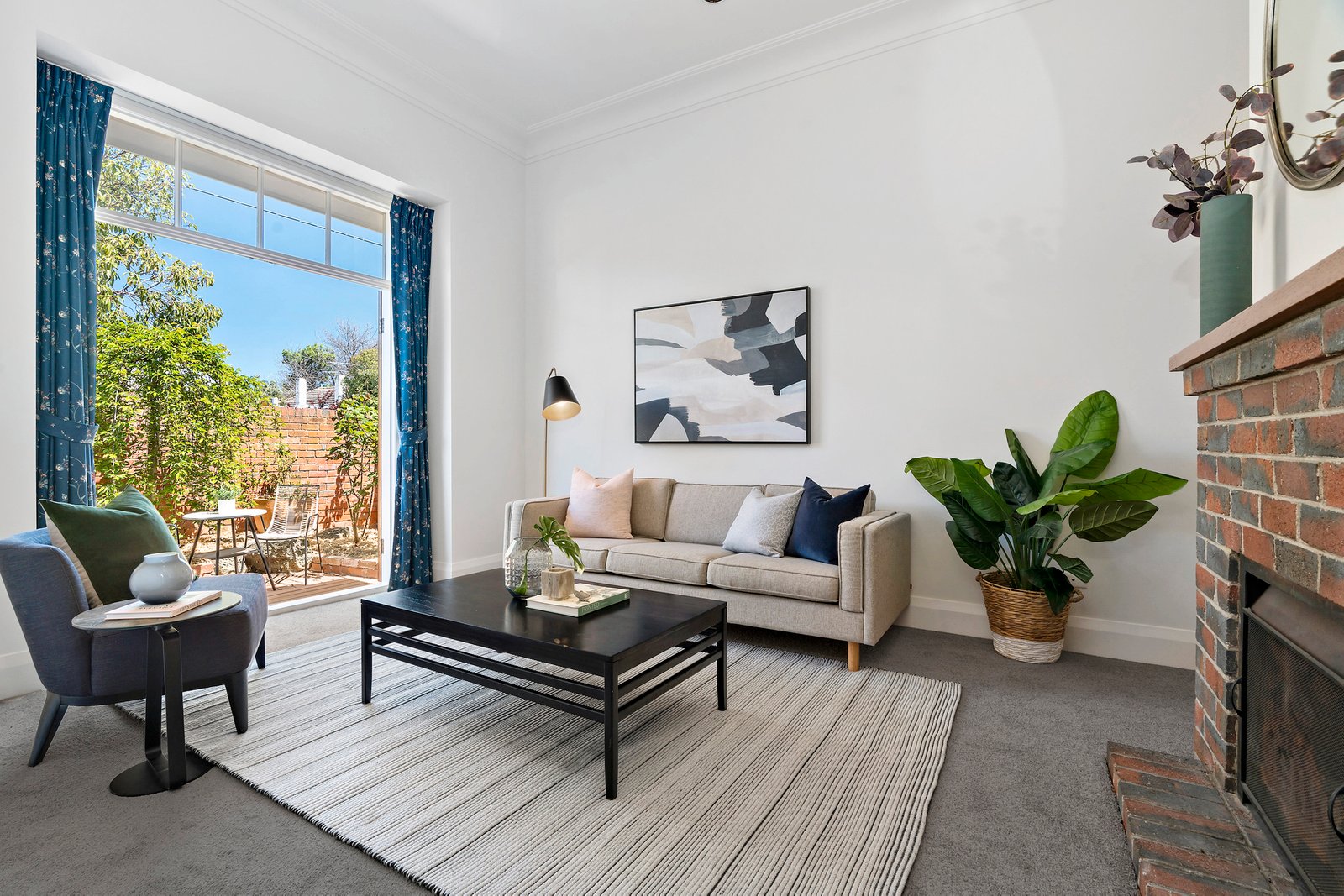 Real Estate and Property in 25 Almond Street, Caulfield South, VIC