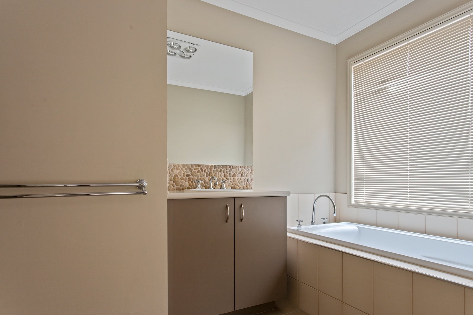 25 Ambrosia Rise EPSOM 10