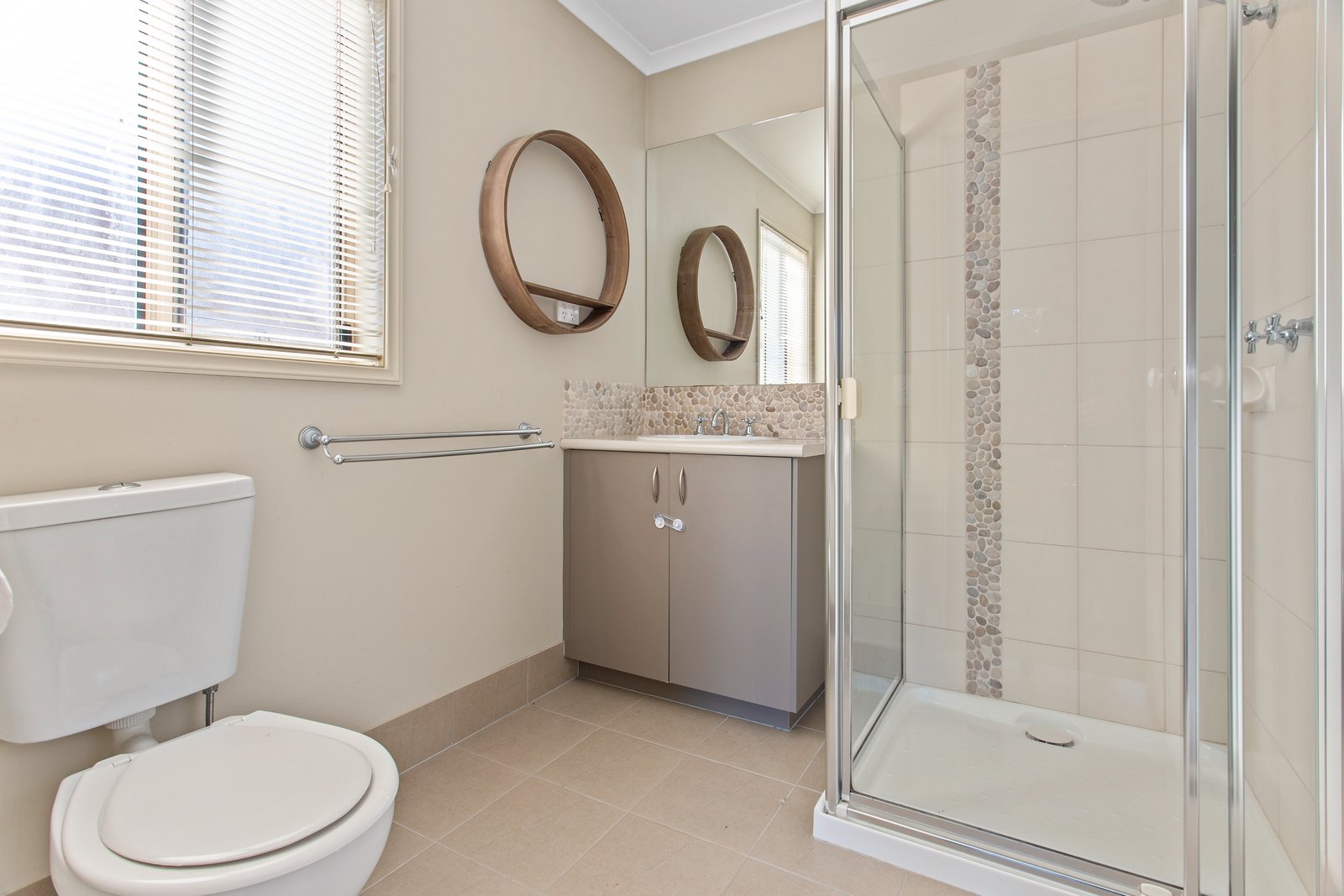 25 Ambrosia Rise EPSOM 9