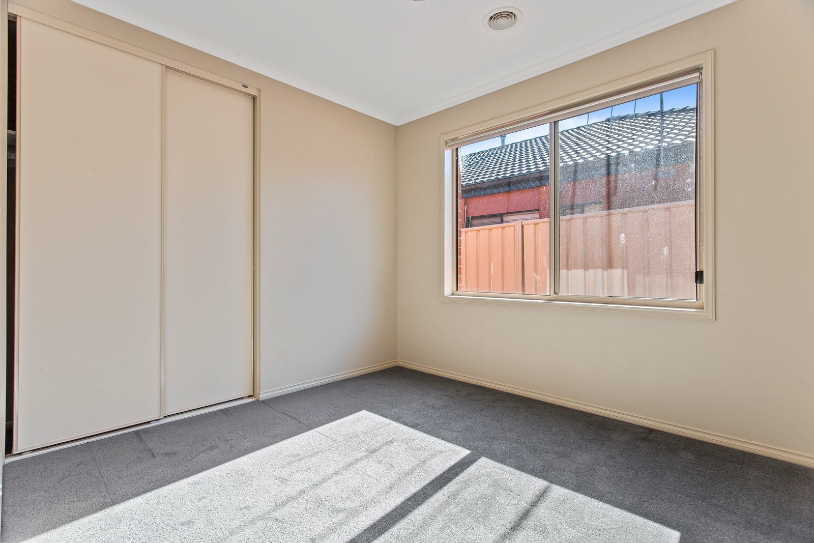 25 Ambrosia Rise EPSOM 11