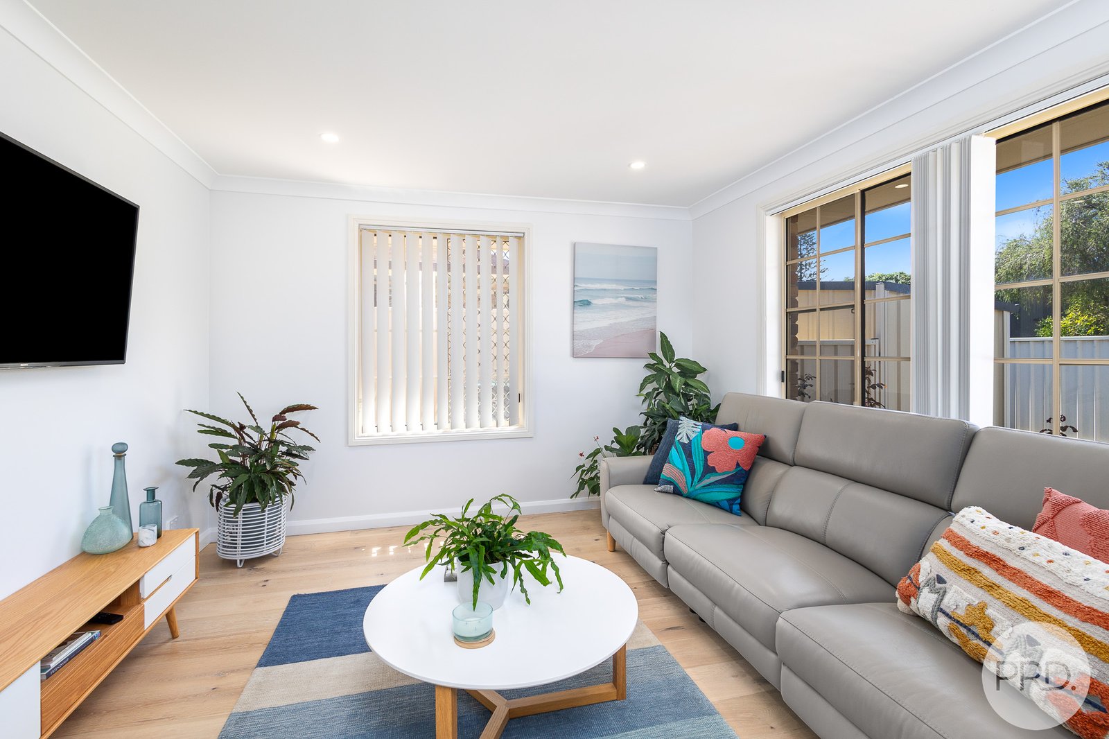 2/5 Anderson Place SALAMANDER BAY 3