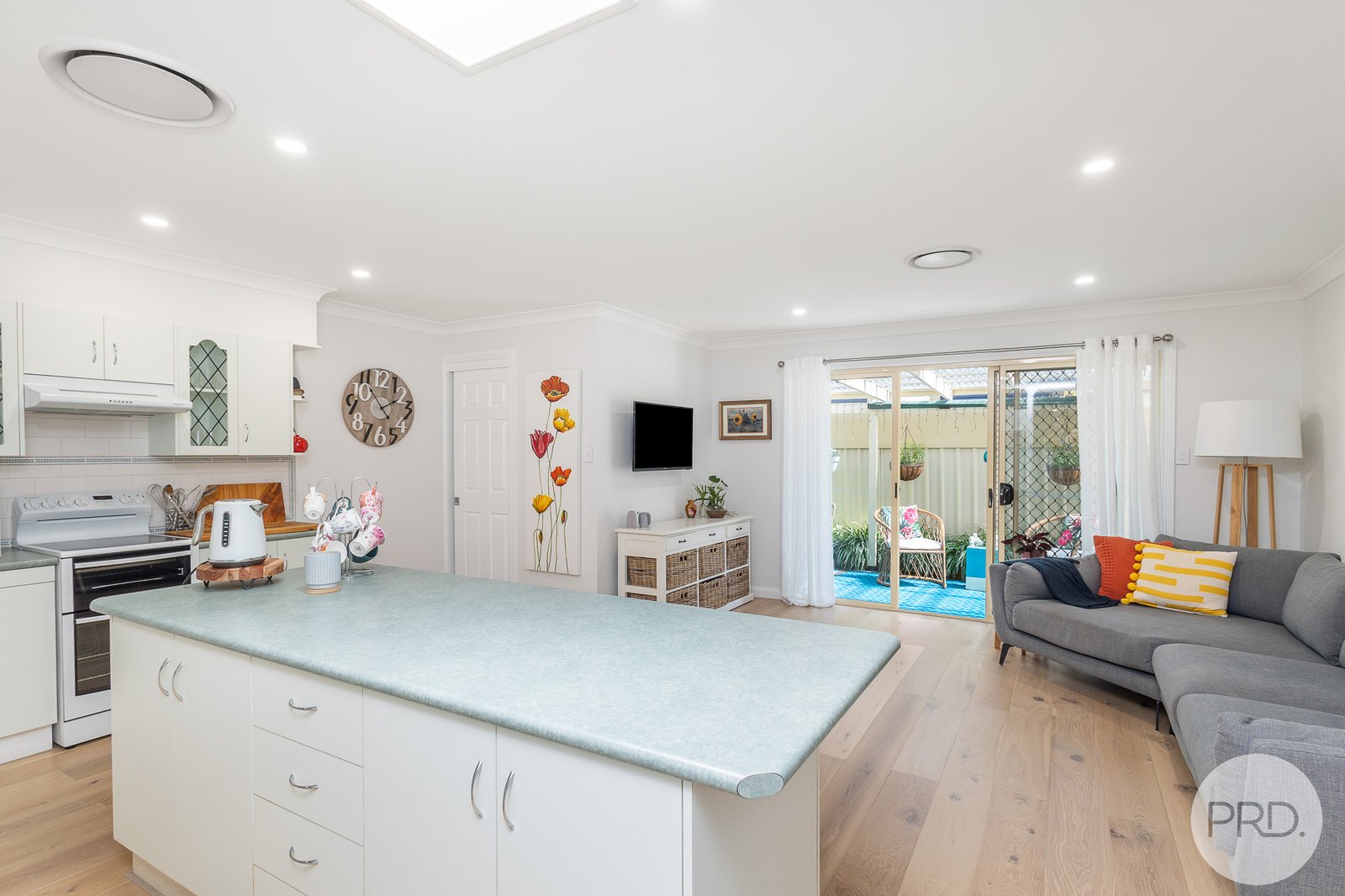 2/5 Anderson Place SALAMANDER BAY 6