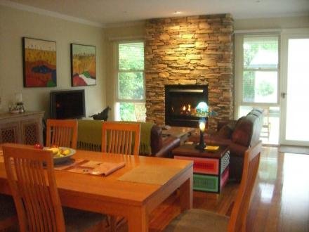 Gallery: 25 Anne Crescent