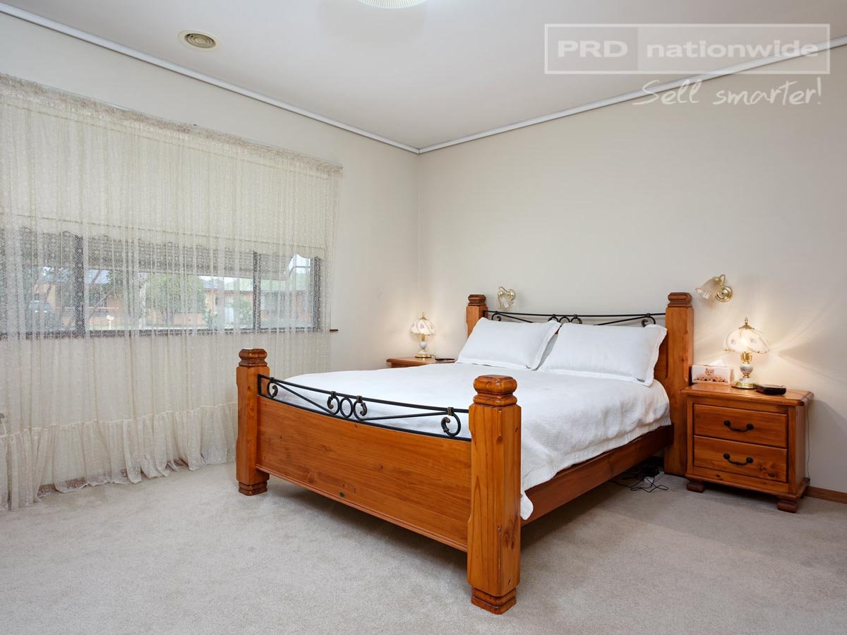 25 Anne Street TOLLAND 6