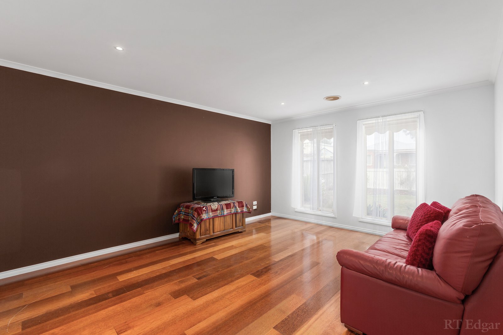 Real Estate and Property in 25 Arlington Crescent, Ocean Grove, VIC