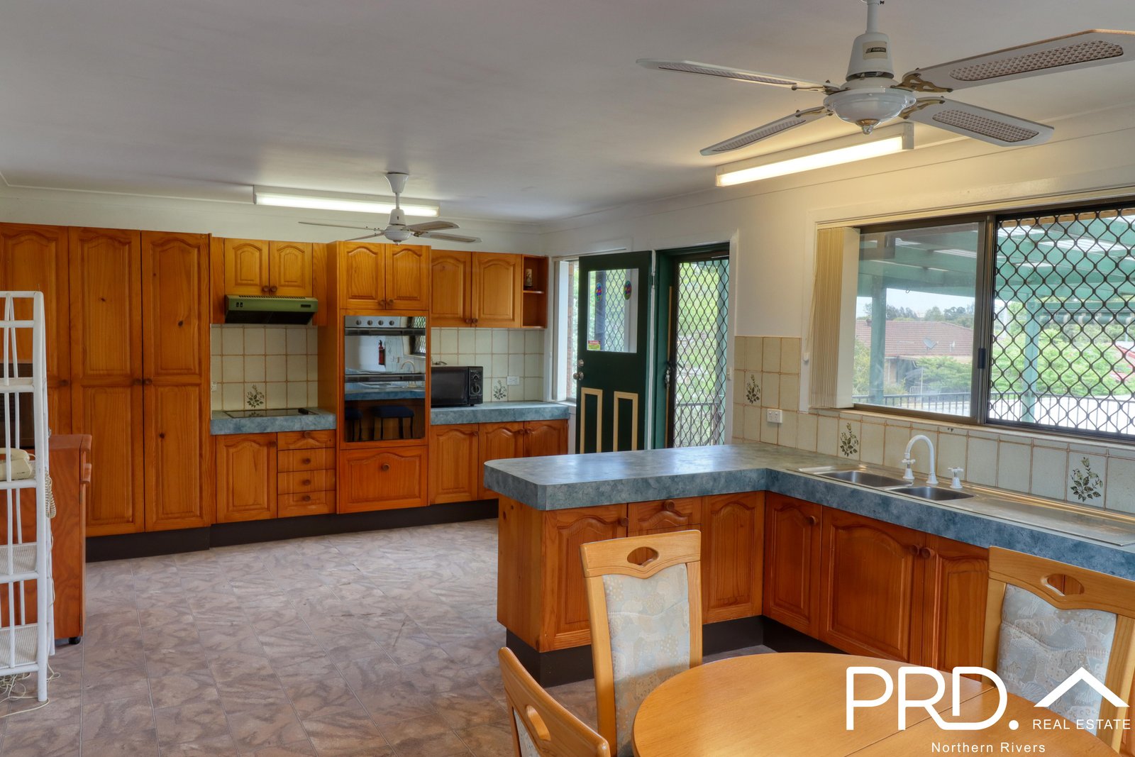 25 Autumn Street CORAKI 2