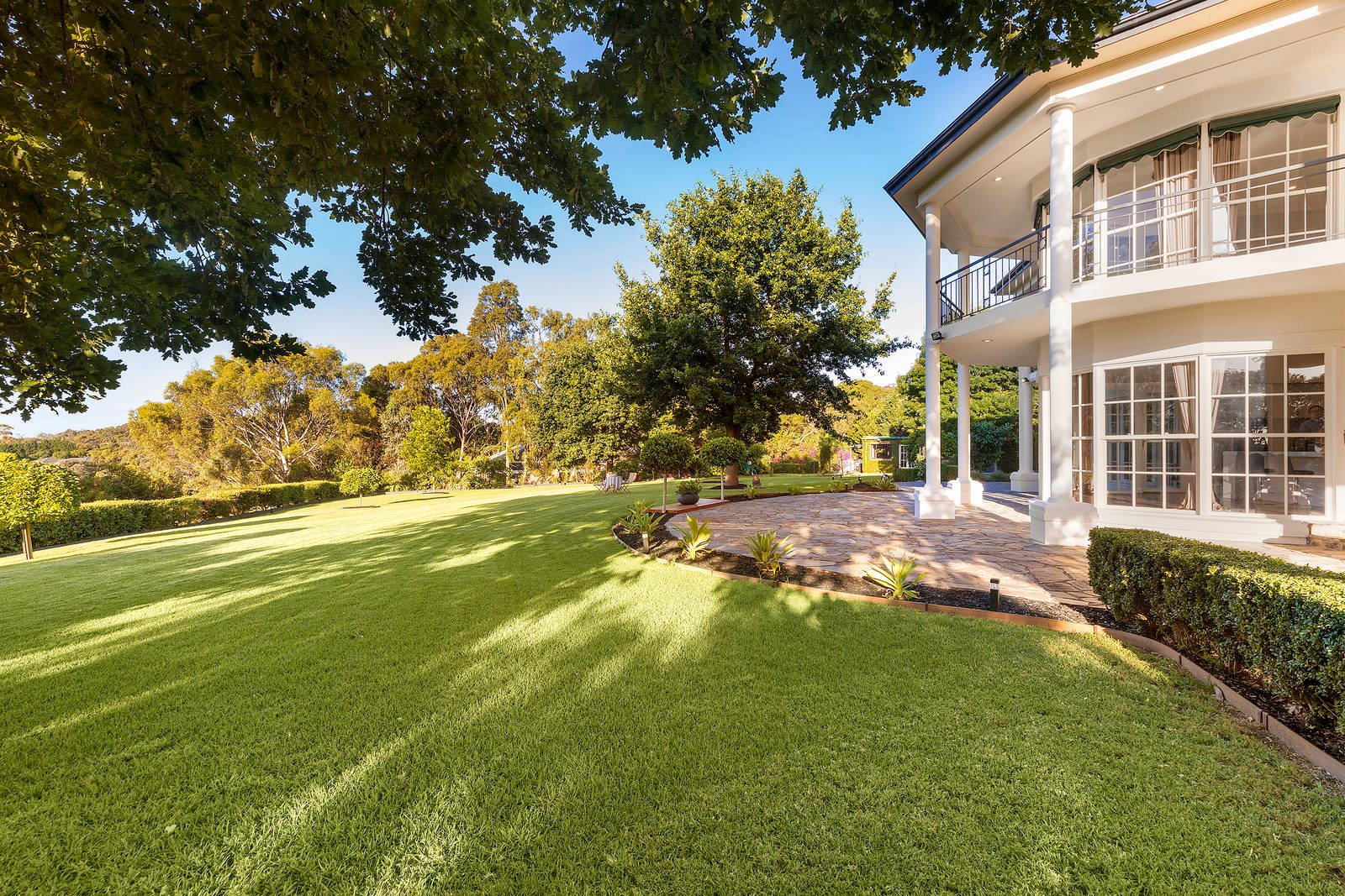 Real Estate and Property in 25 Aylesbury Way, Warrandyte, VIC