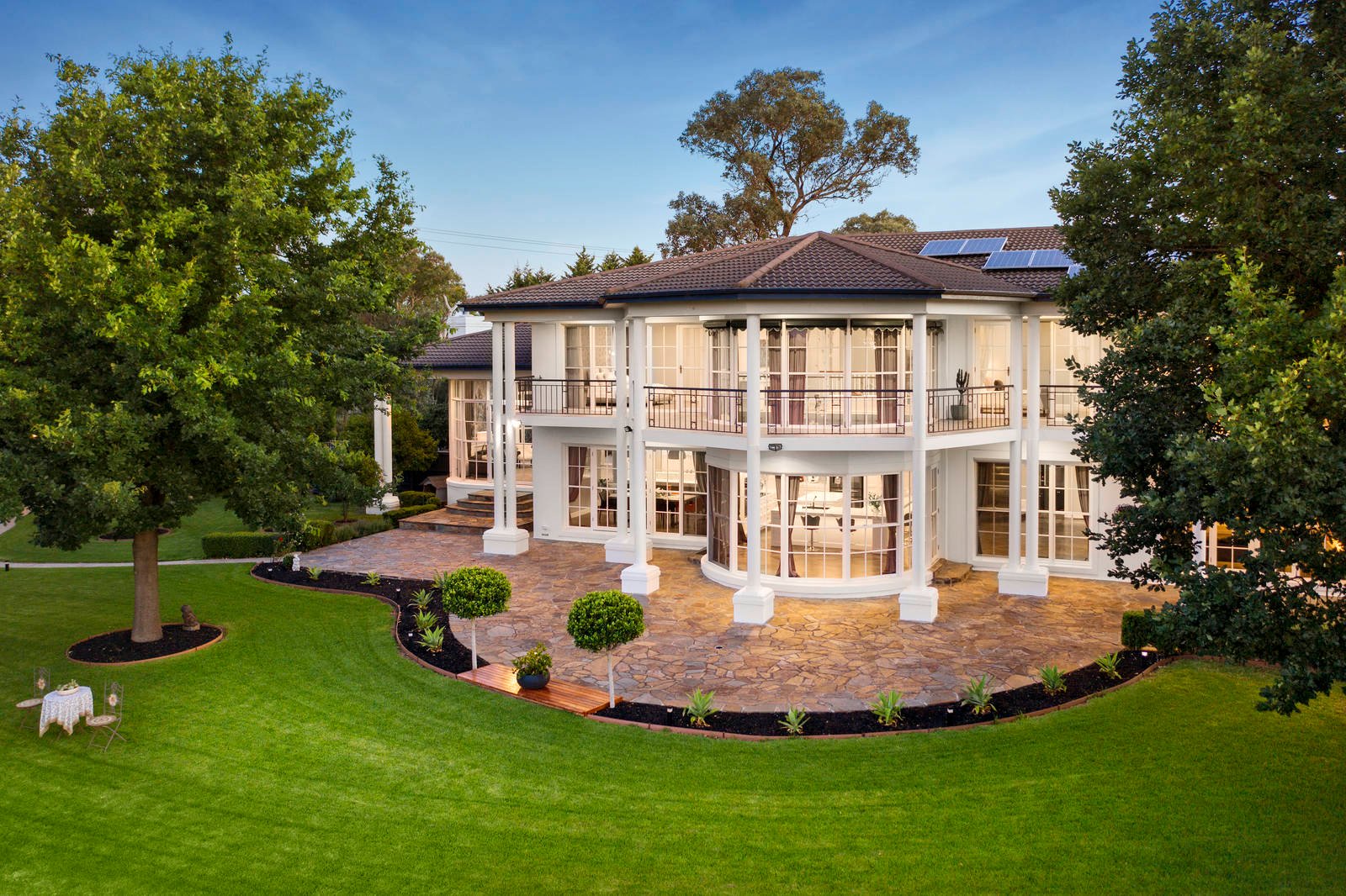 Real Estate and Property in 25 Aylesbury Way, Warrandyte, VIC