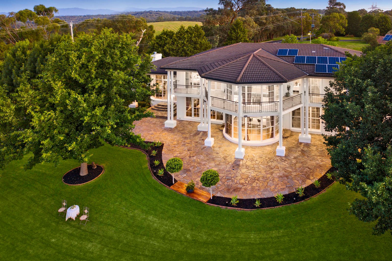 Real Estate and Property in 25 Aylesbury Way, Warrandyte, VIC