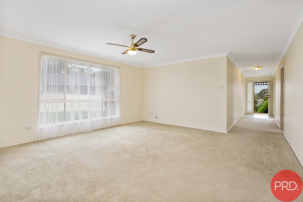25 Bairds Close RUTHERFORD 3