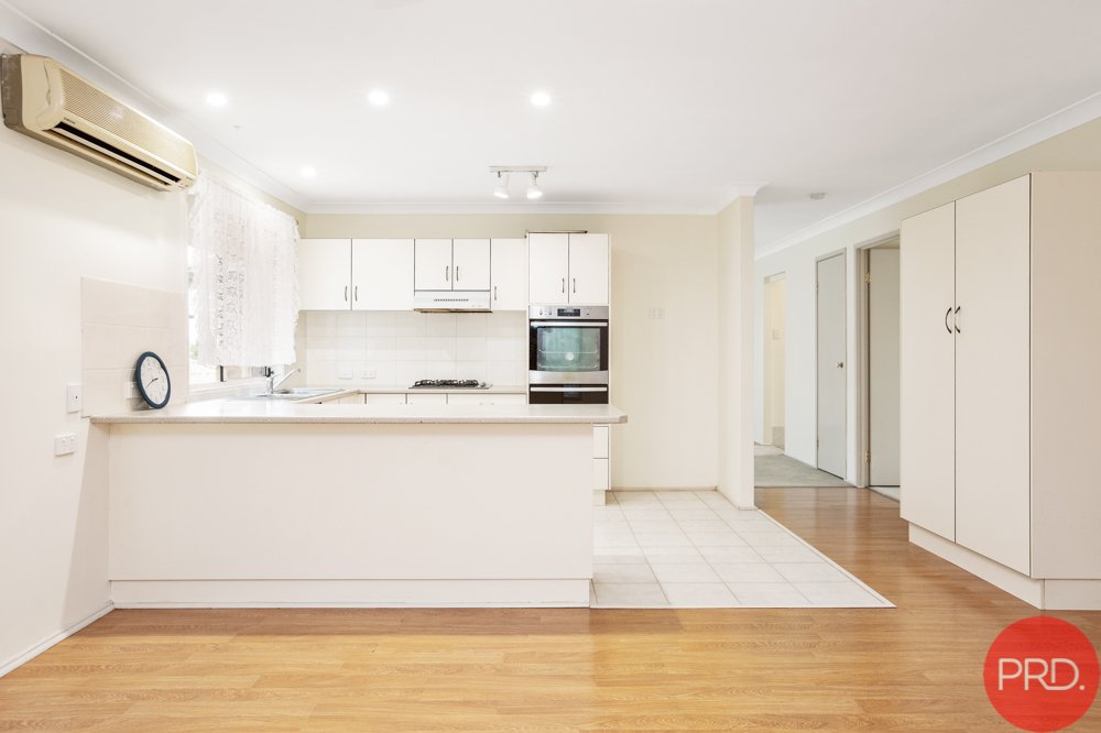 25 Bairds Close RUTHERFORD 8