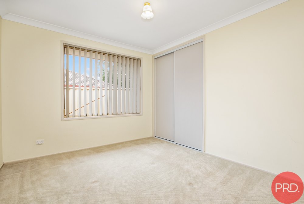 25 Bairds Close RUTHERFORD 12
