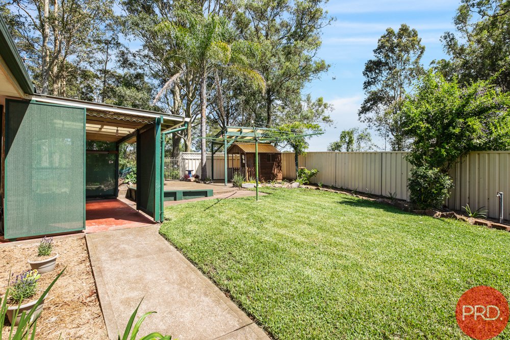 25 Bairds Close RUTHERFORD 17