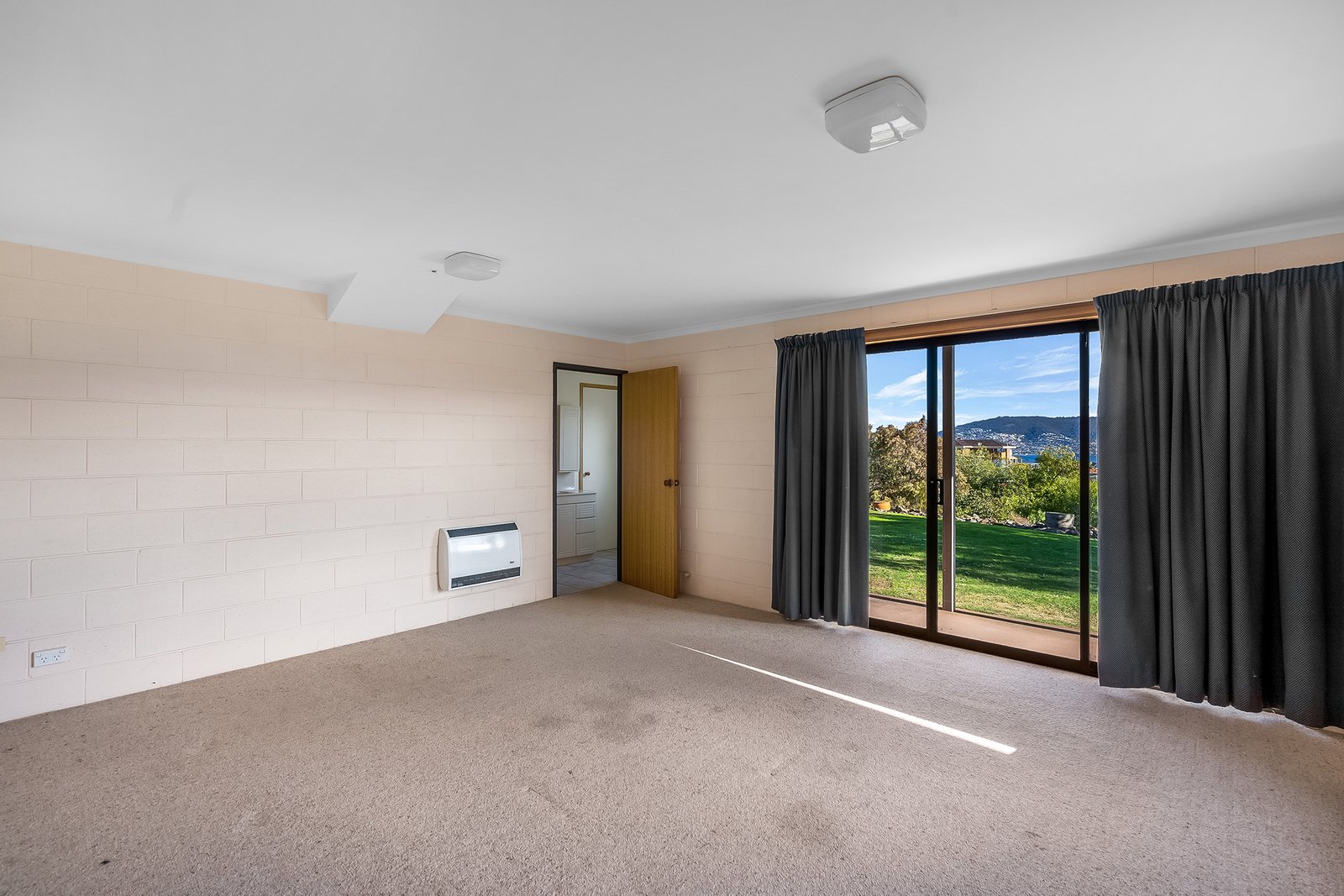 25 Balamara Street BELLERIVE 9