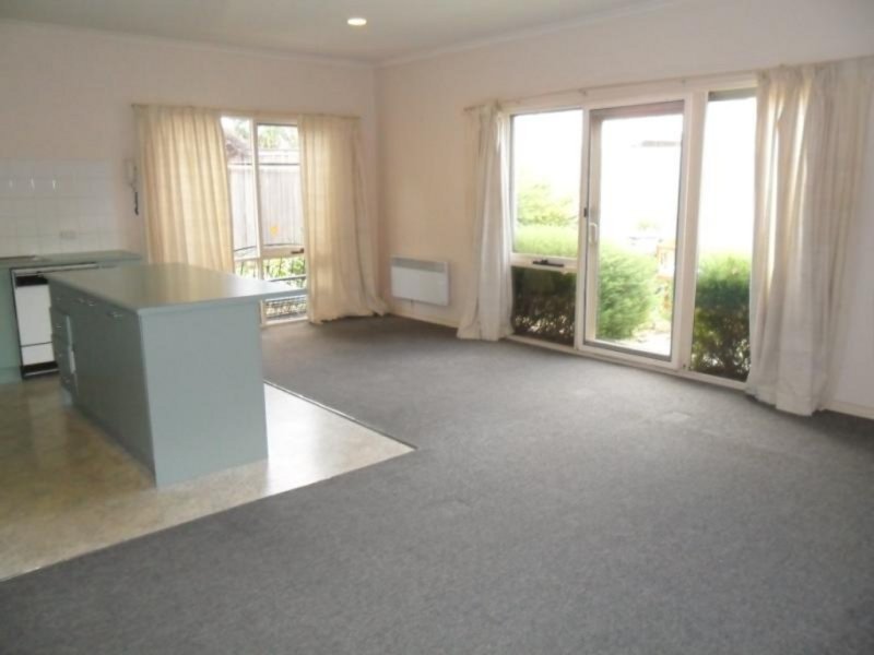 Gallery: 25 Barnet Street