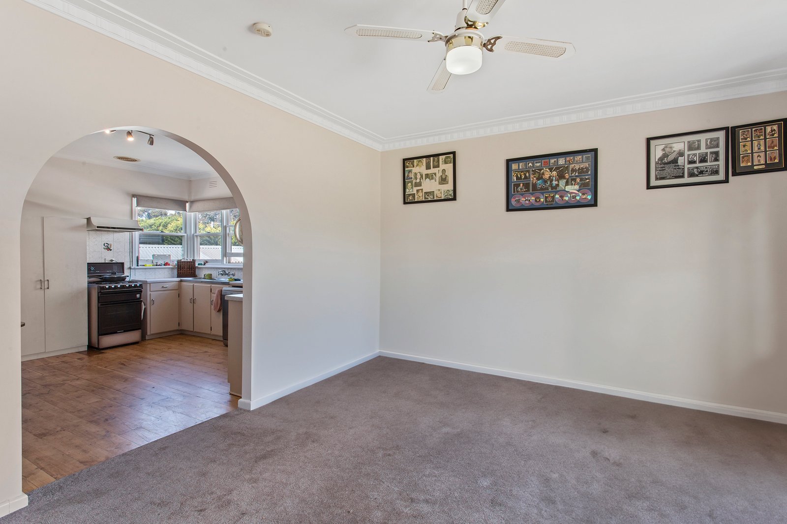 25 Barrell Street EAGLEHAWK 5