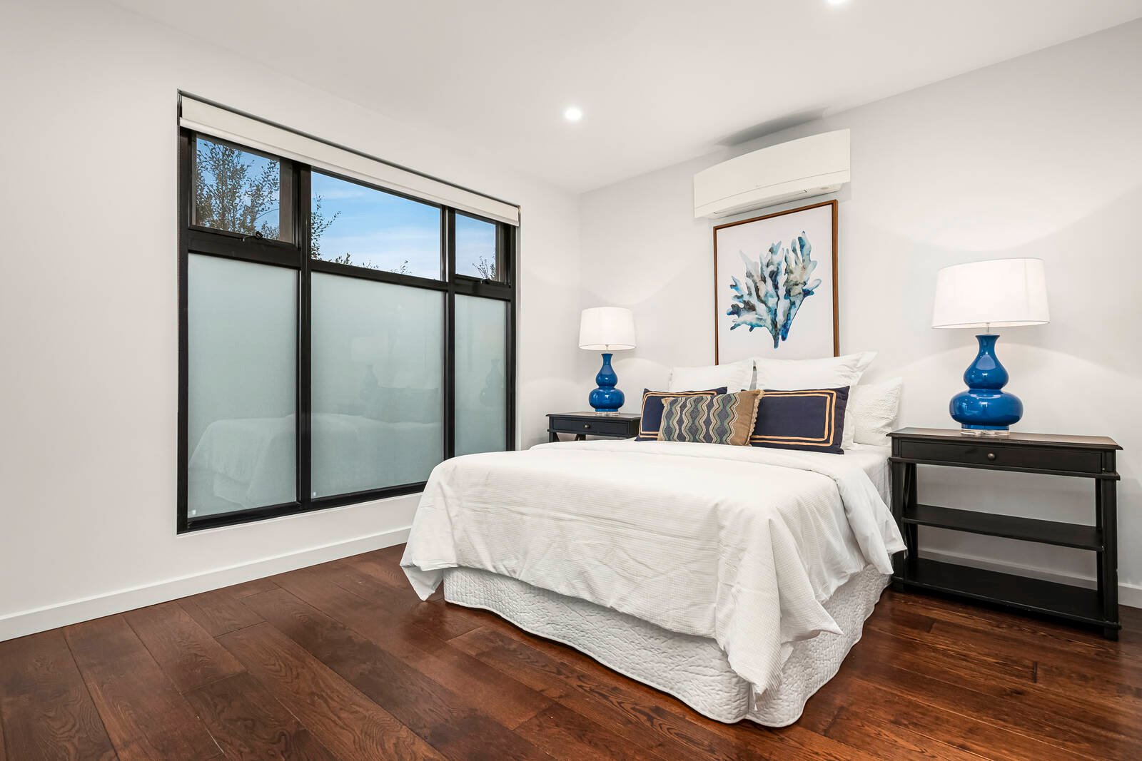 Real Estate and Property in 2/5 Barrina Street, Blackburn South, VIC