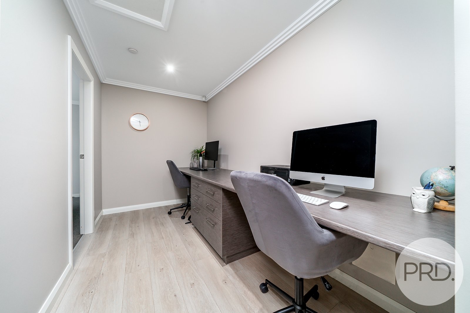 25 Barton Avenue LLOYD 15