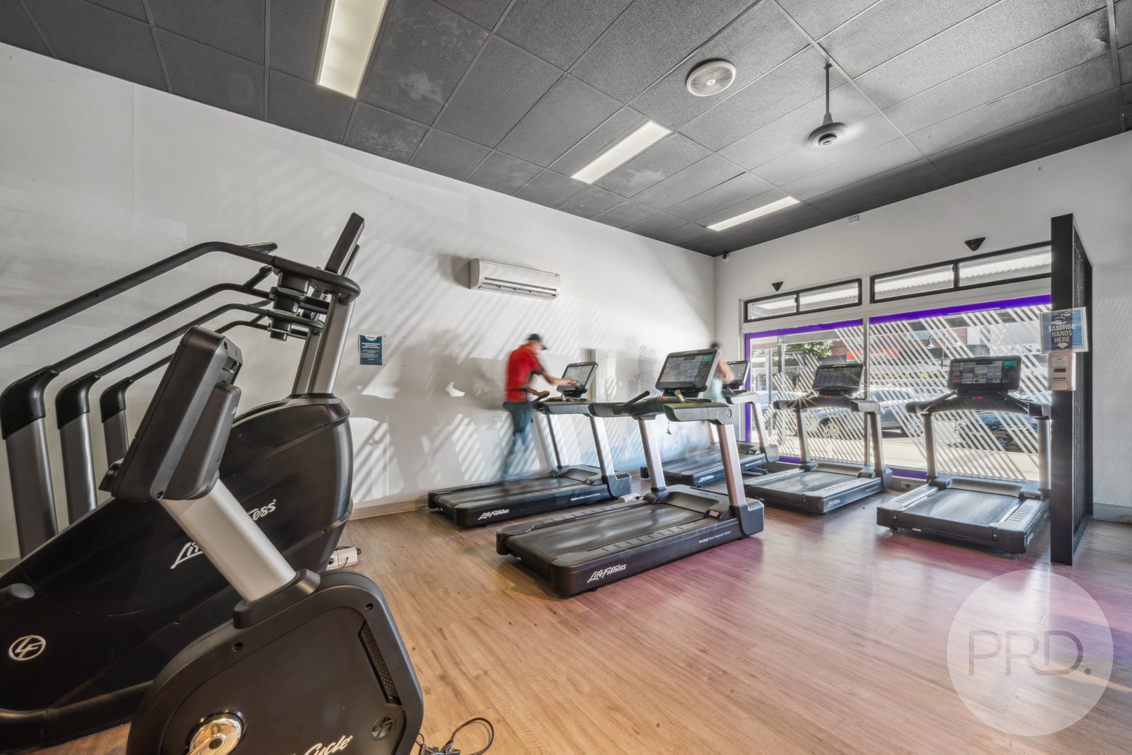 25 Baylis Street WAGGA WAGGA 5