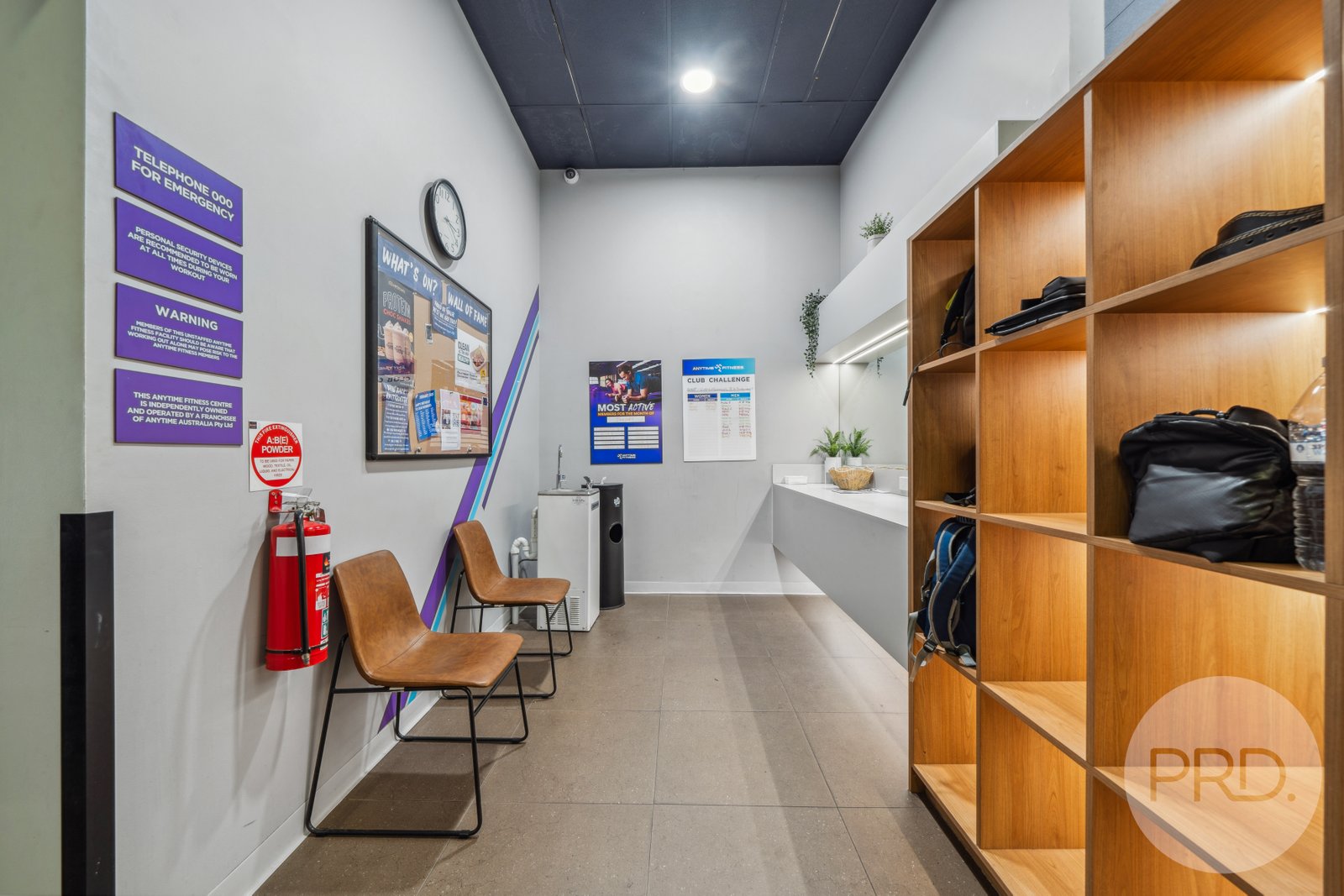 25 Baylis Street WAGGA WAGGA 9